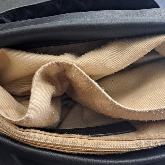 Margot Leather Triple Zipper Crossbody Bag 10"×12.5" - Picture 7 of 10